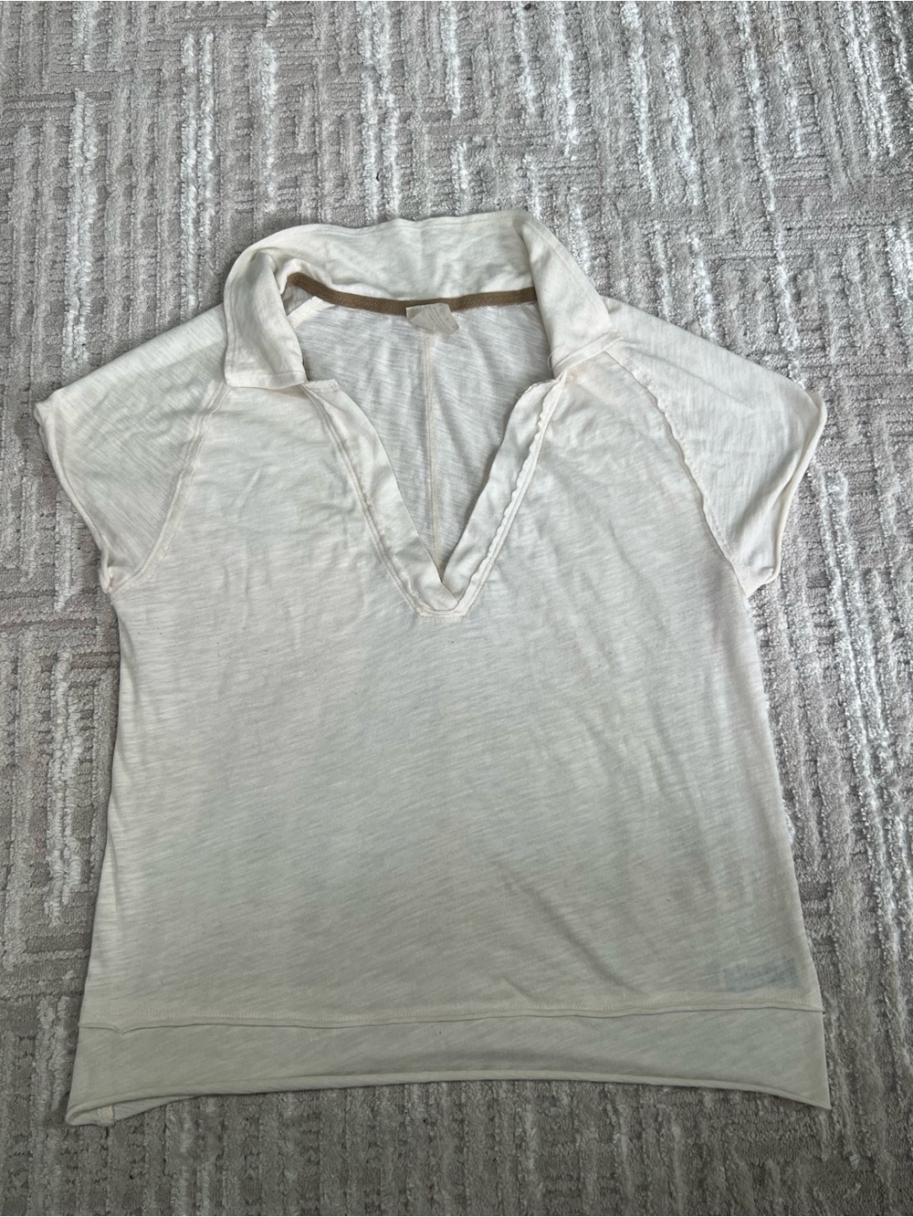 We The Free Lightweight V-Neck Collared Beige Top Size XS